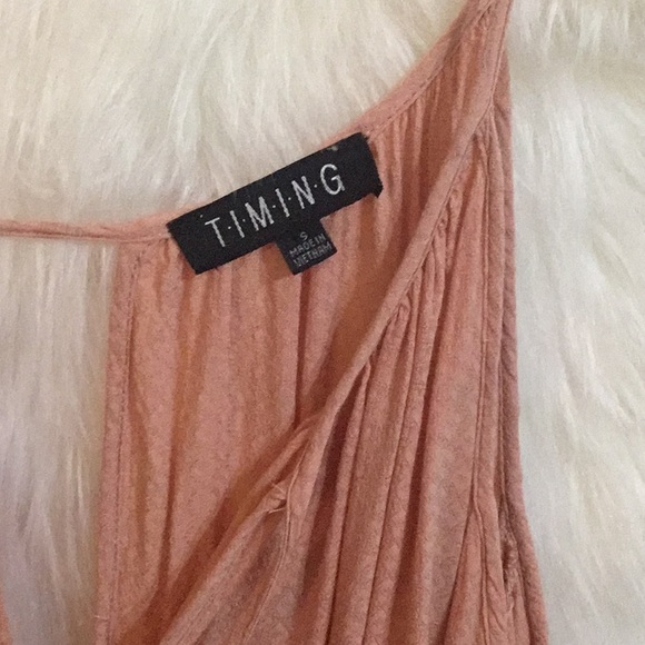 Timing - Pale Pink Cold Shoulder with Buttons S - Picture 3 of 7